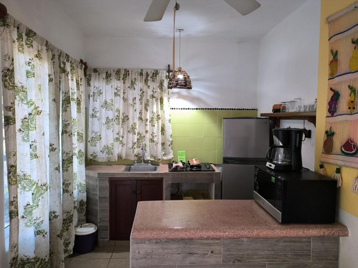 Bungalows Teka زيهواتانيجو المظهر الخارجي الصورة
